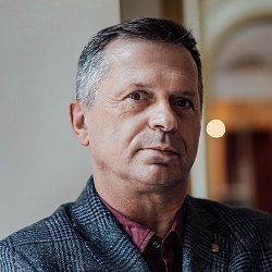 JM Prof. UEK dr hab. Stanisław Mazur